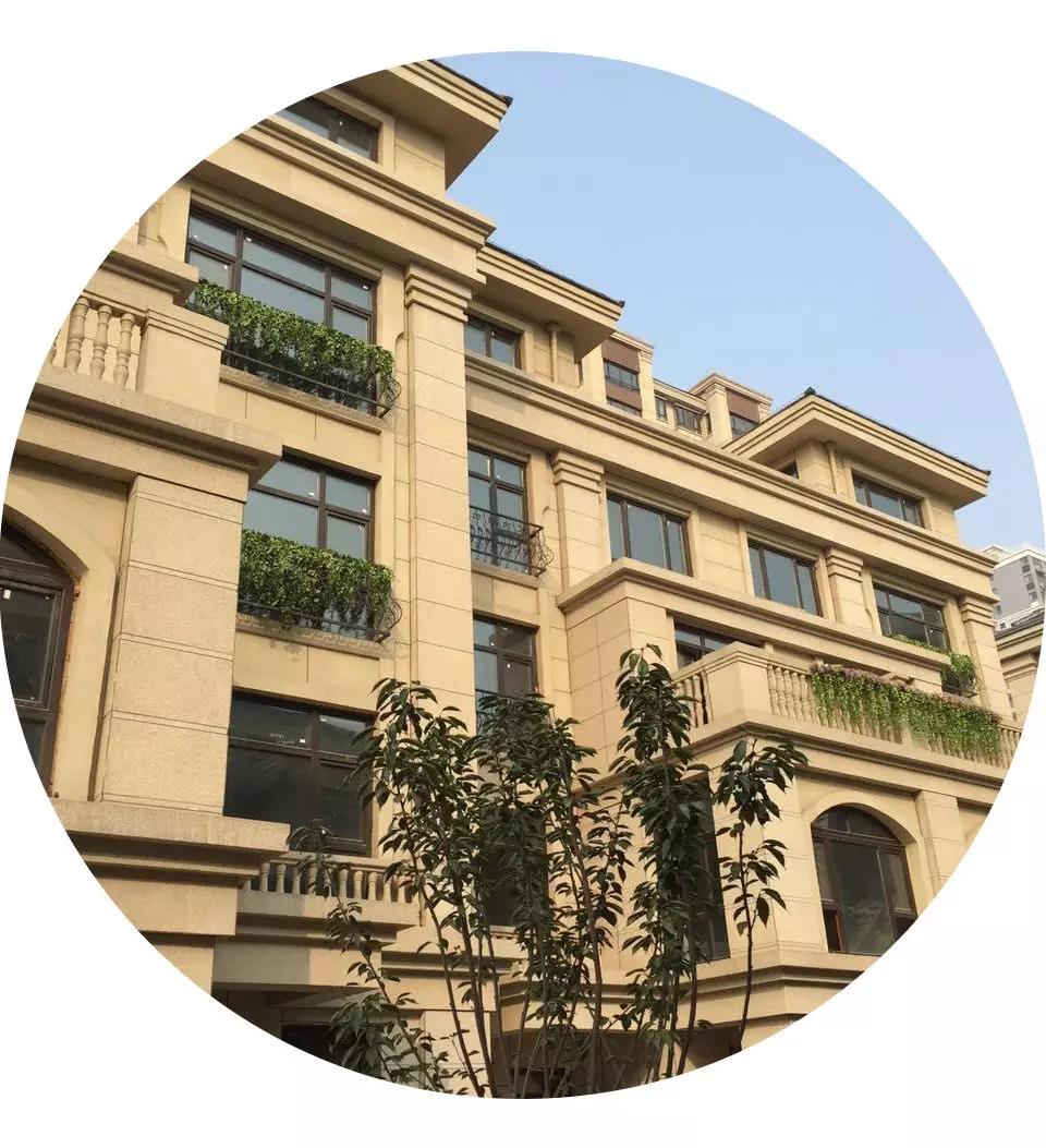 外墻膩?zhàn)?、涂料不宜冬季施? border=